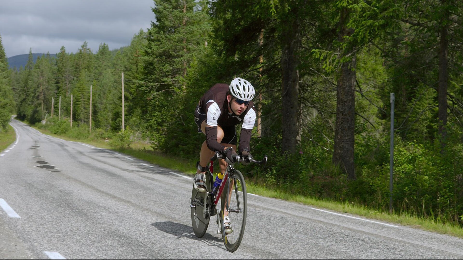 中超“蓉渝德比”成都蓉城主场战平重庆两江竞技 场面开放进球不断